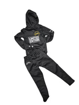 mth street wear