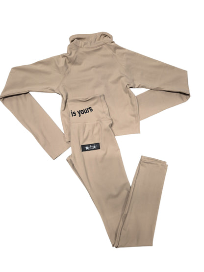 MTH Woman leggings  Beige set